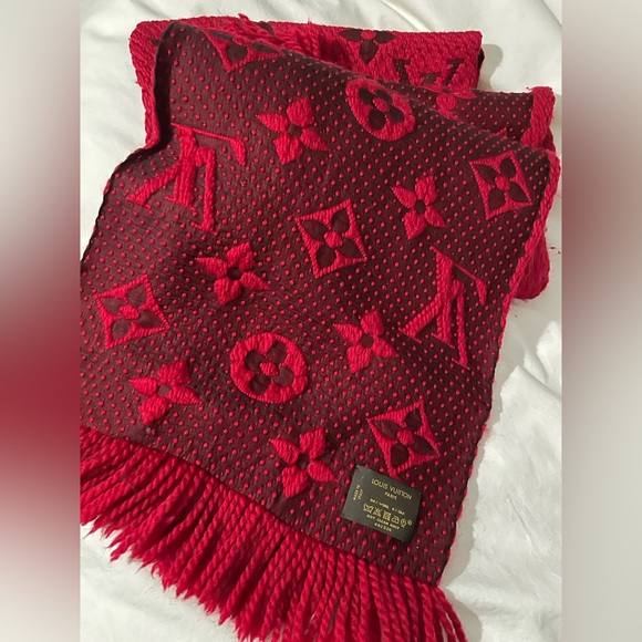 Pre-owned LOUIS VUITTON Winter Scarf Logo Mania Monogram Wool Silk Red - Picture 8 of 9